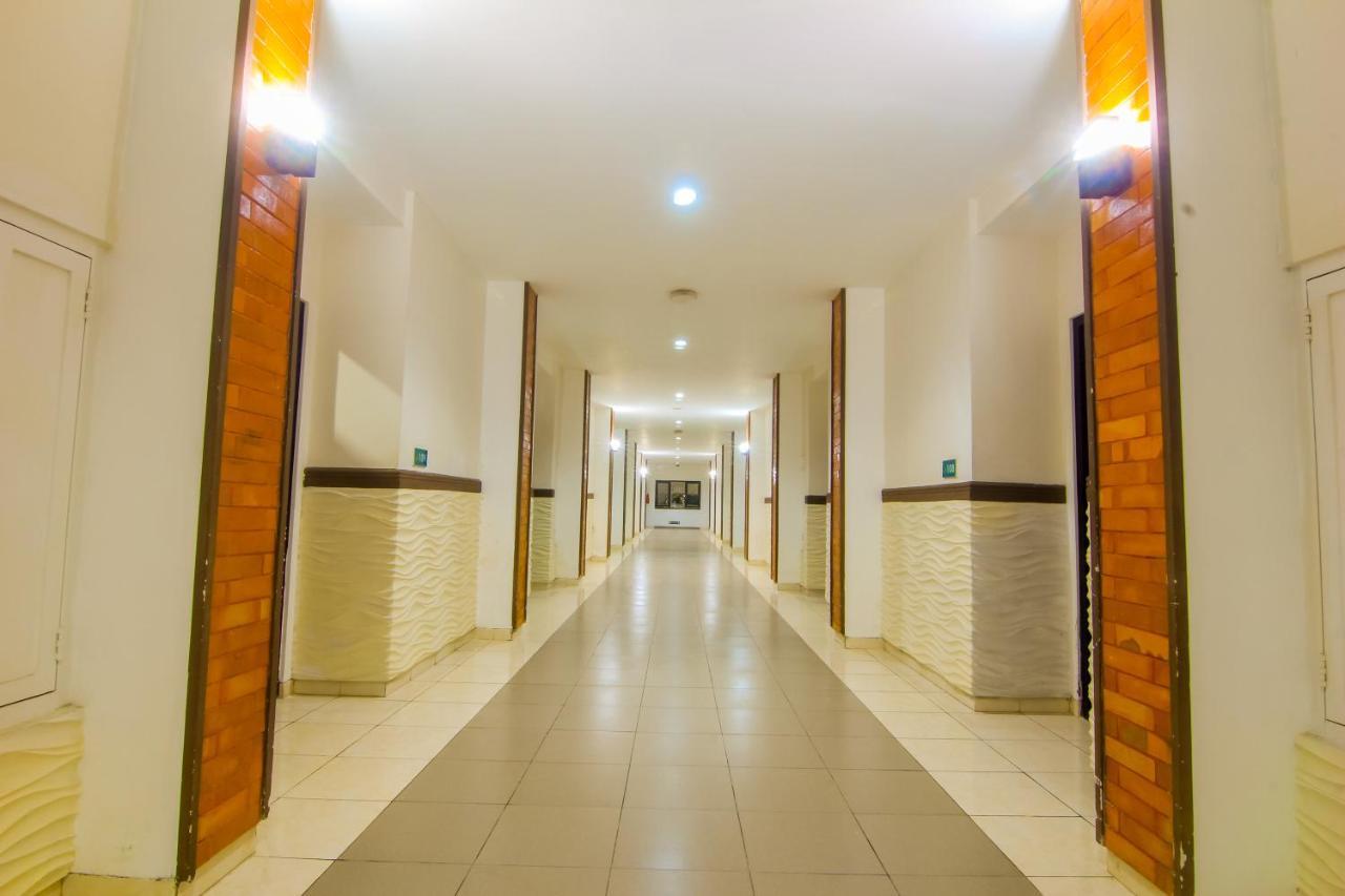 Colomadu Assalaam Syariah Hotel Solo מראה חיצוני תמונה