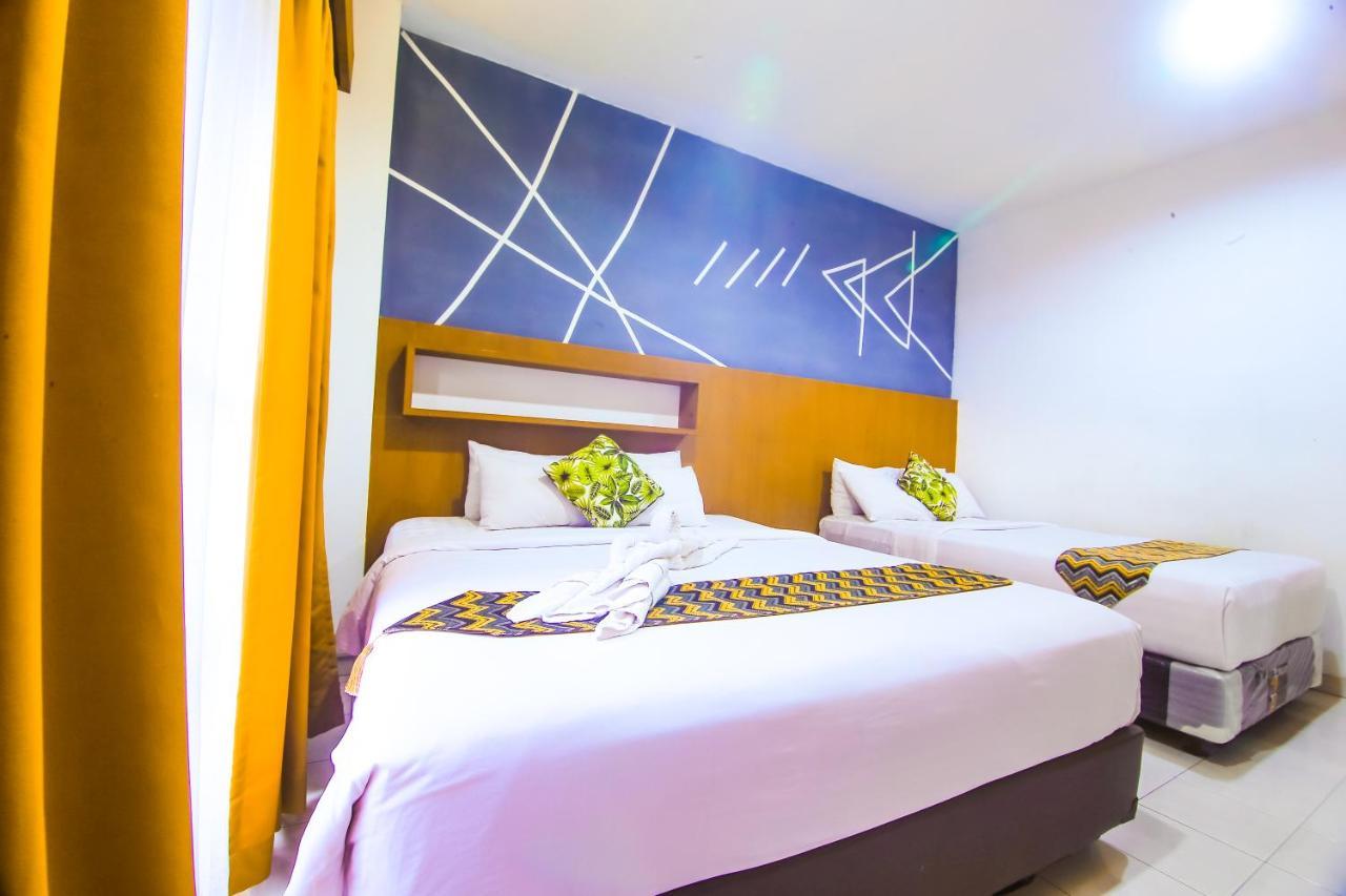 Colomadu Assalaam Syariah Hotel Solo מראה חיצוני תמונה
