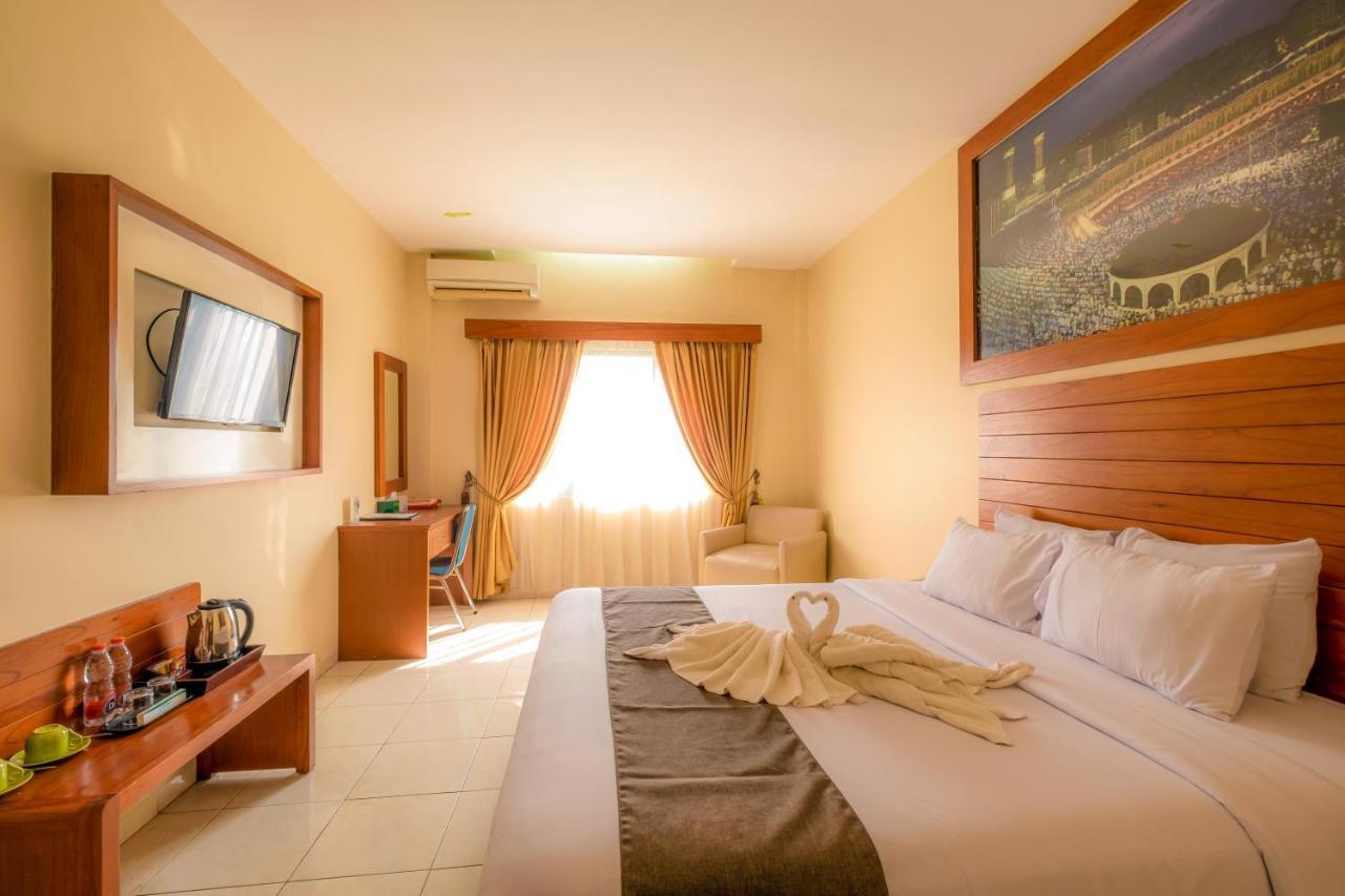 Colomadu Assalaam Syariah Hotel Solo מראה חיצוני תמונה